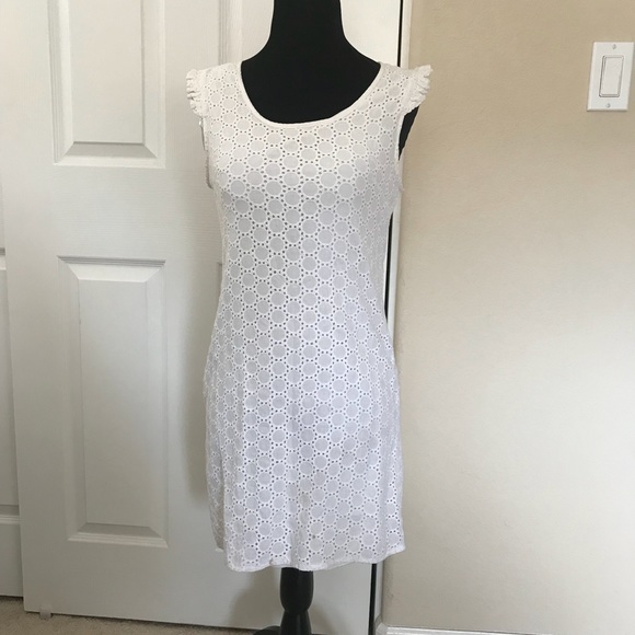Dresses & Skirts - A white dress